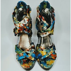 Vintage wooden cutout wedge heels upper watercolor fabric w/criss-cross design